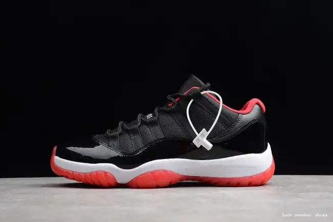 Rep LUCY 528895-012 Retro Black mens Red 